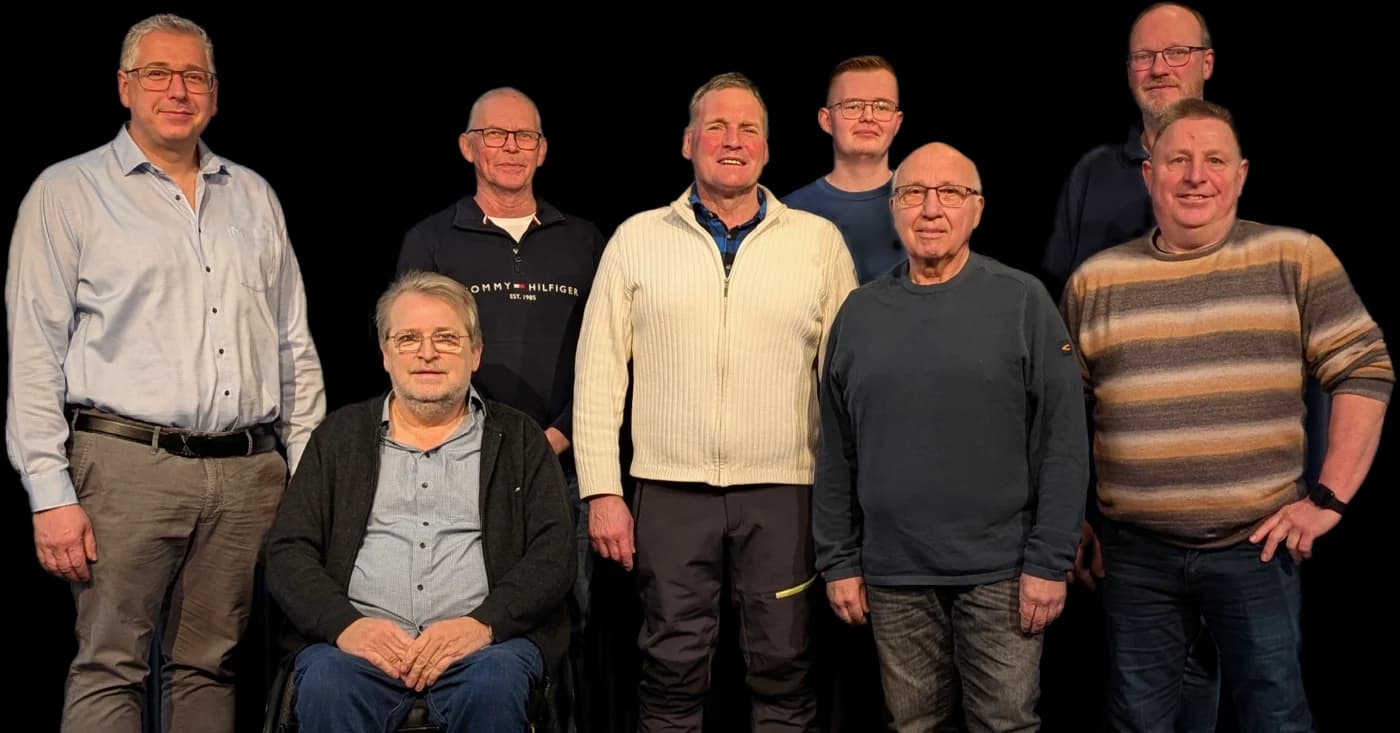 Bühnenbau, Catering und Kasse, von links nach rechts: Fabian Nienaber, Josef Högemann, Frank Rolfes, Wolfgang Mildenberger, Marcel Rolfes, Ludger Thoben, Werner Hoppe, Andreas Timmermann